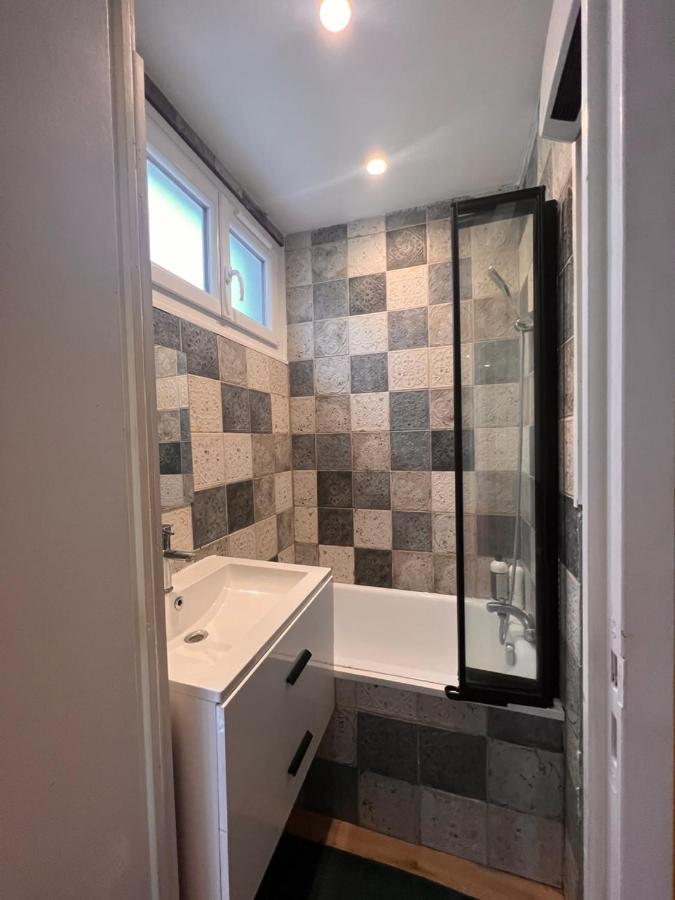 Saint-Julien-les-Villas T2 Cosy / Quartier Calme / Magasins D'Usine A Proximite 아파트 외부 사진